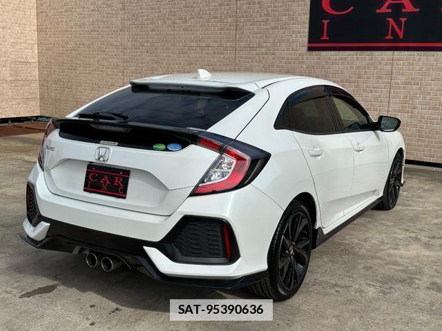 Honda CIVIC 2019-06 7819729-2