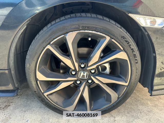 Honda CIVIC 2019-09 7819788-19