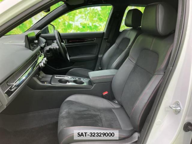 Honda CIVIC 2024-03 7821927-5