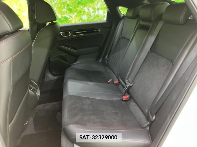 Honda CIVIC 2024-03 7821927-6