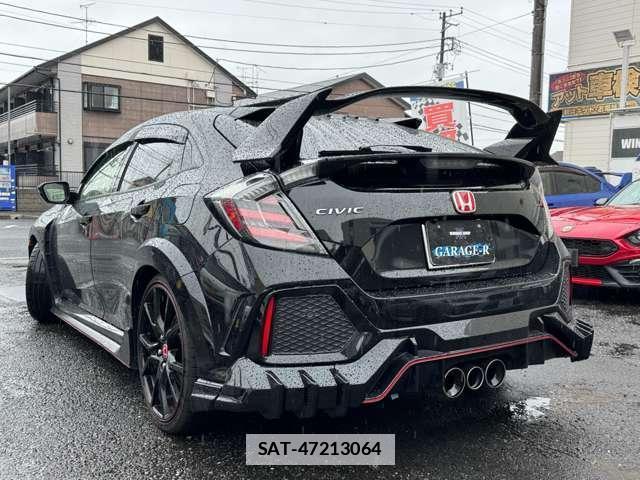 Honda CIVIC 2018-10 7823145-1
