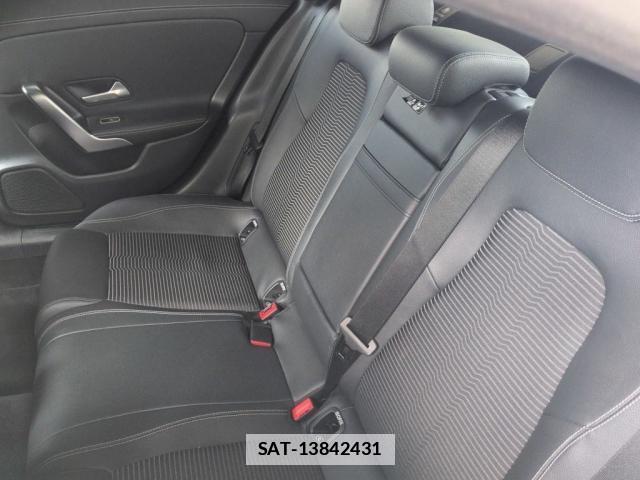 Mercedes Benz CLA-CLASS 2021-10 7811358-3