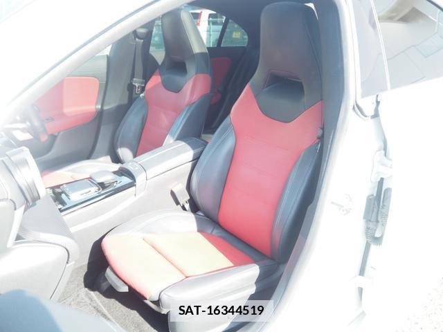 Mercedes Benz CLA-CLASS 2019-10 7812905-8