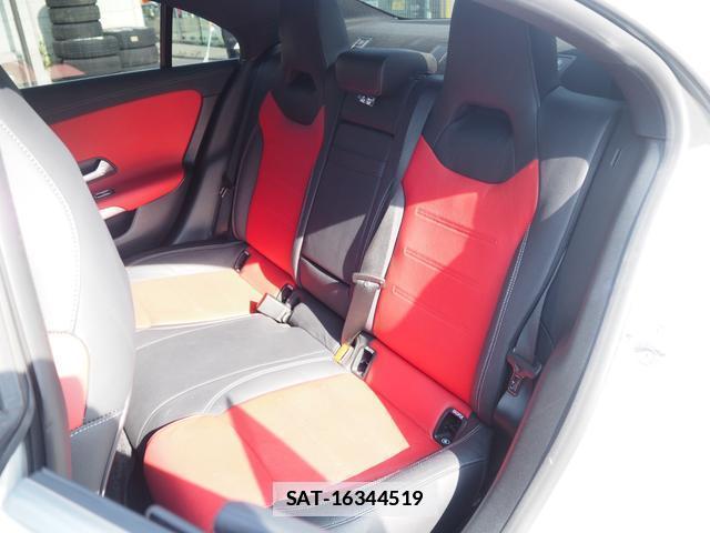 Mercedes Benz CLA-CLASS 2019-10 7812905-9