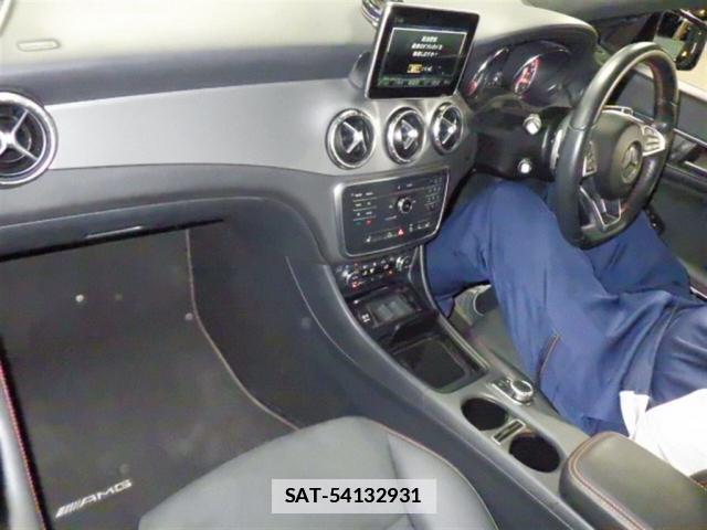 Mercedes Benz CLA-CLASS 2015-06 7816585-2