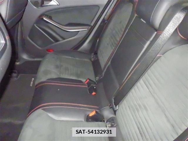 Mercedes Benz CLA-CLASS 2015-06 7816585-5