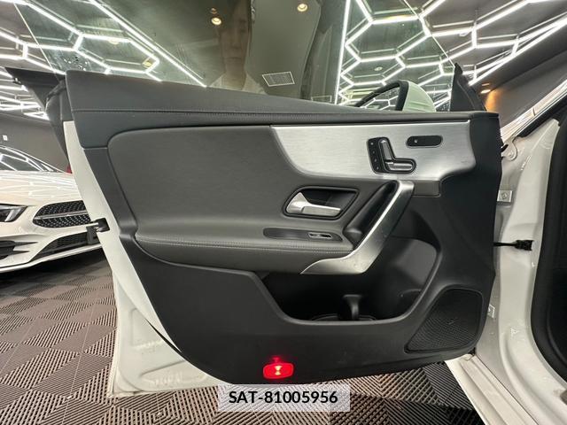 Mercedes Benz CLA-CLASS 2019-10 7816934-14