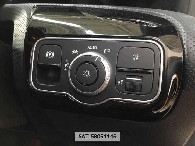 Mercedes Benz CLA-CLASS 2023-07 7817855-17