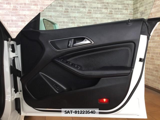 Mercedes Benz CLA-CLASS 2018-03 7817867-19