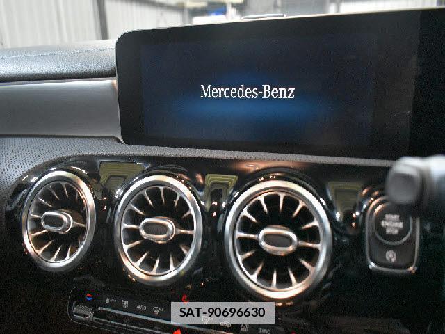 Mercedes Benz CLA-CLASS 2020-06 7818621-9