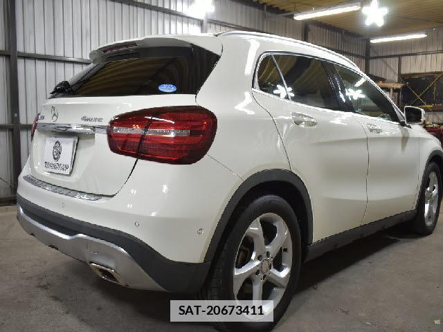 Mercedes Benz CLA-CLASS 2017-09 7818626-2