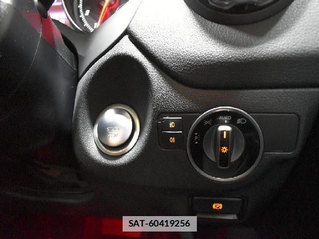 Mercedes Benz CLA-CLASS 2017-07 7818628-3