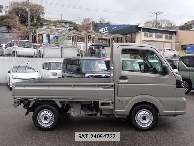 Nissan CLIPPER TRUCK 2026-03 7817514-10