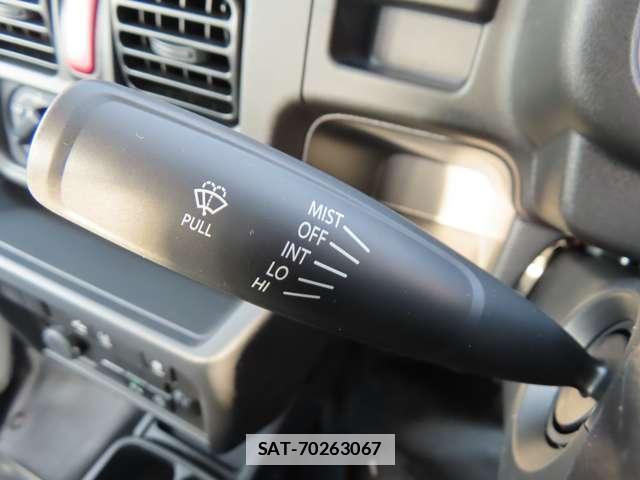 Nissan CLIPPER TRUCK 2026-03 7818691-14