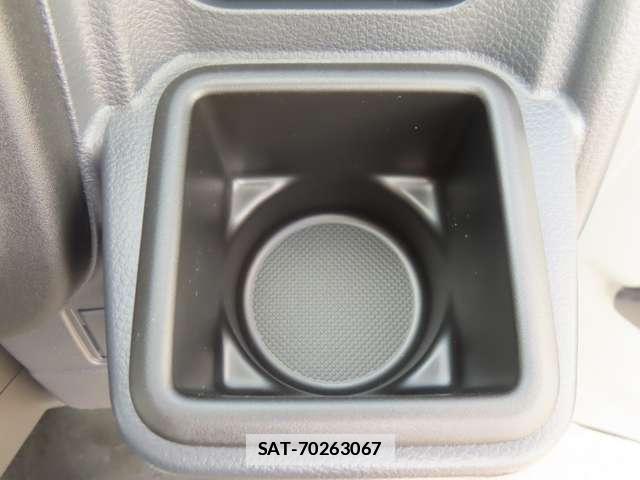 Nissan CLIPPER TRUCK 2026-03 7818691-17
