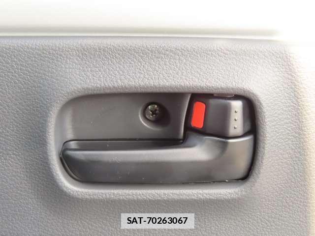 Nissan CLIPPER TRUCK 2026-03 7818691-19
