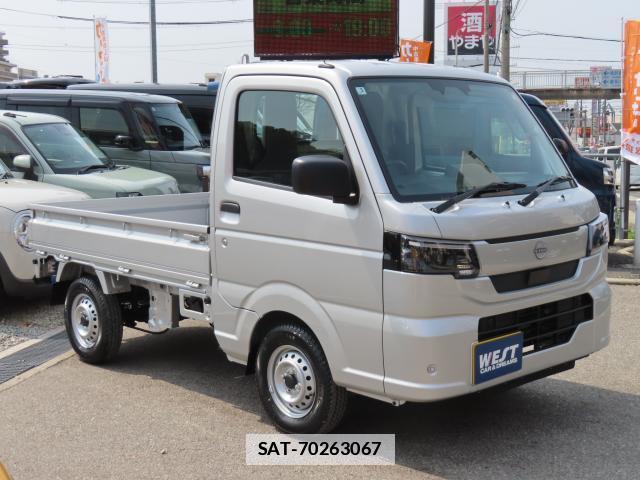 Nissan CLIPPER TRUCK 2026-03 7818691-8