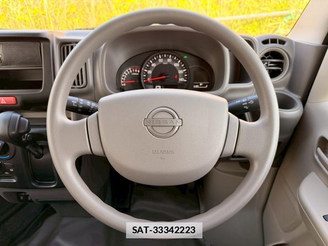 Nissan CLIPPER VAN 2026-03 7816216-4