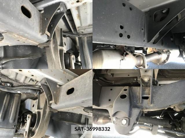 Toyota COASTER 2015-03 7817414-10
