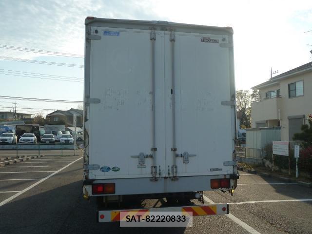 UD Trucks CONDOR 2012-01 7817566-1