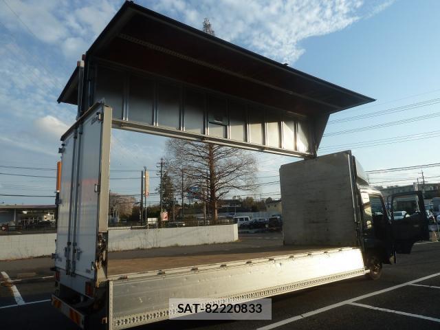 UD Trucks CONDOR 2012-01 7817566-17