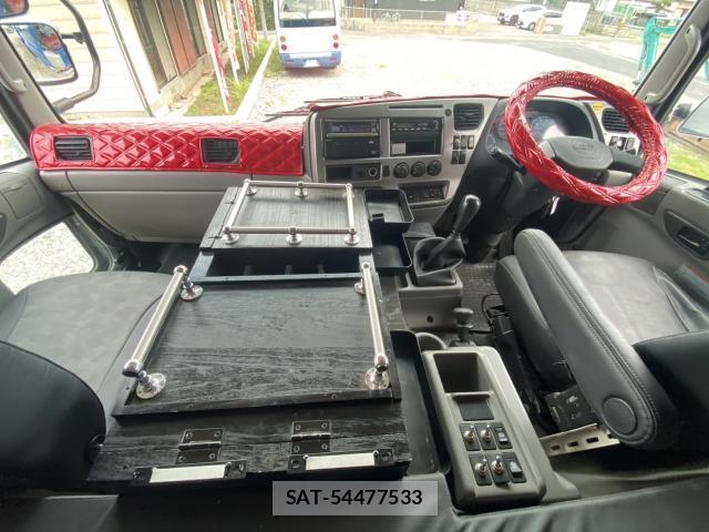 UD Trucks CONDOR 2012-02 7822987-2