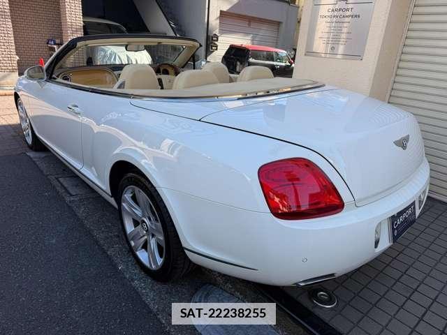 Bentley CONTINENTAL 2008-04 7823124-3