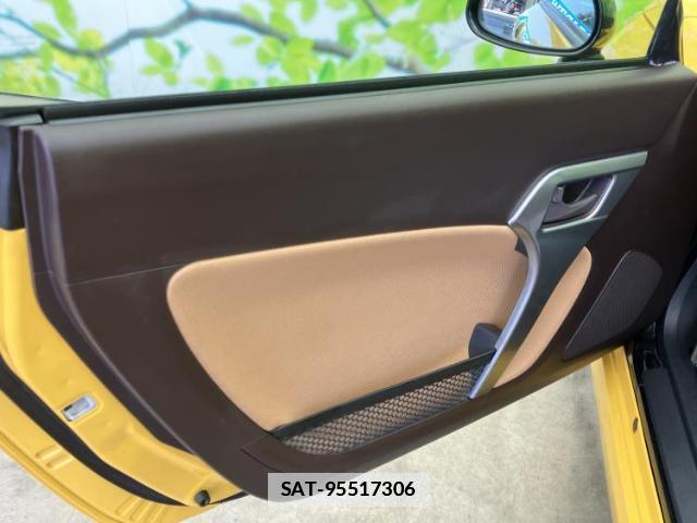 Daihatsu COPEN 2014-06 7822548-7