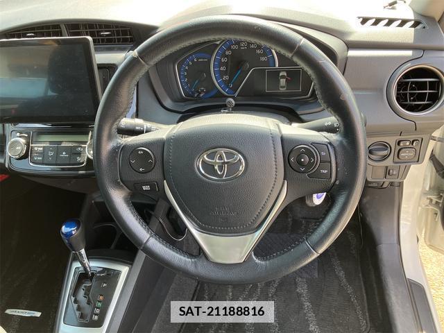 Toyota COROLLA AXIO 2013-12 7822945-1