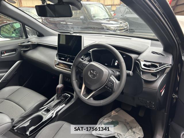 Toyota COROLLA CROSS 2023-11 7819459-2