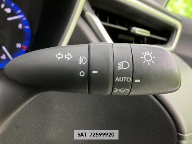 Toyota COROLLA CROSS 2023-12 7821374-14