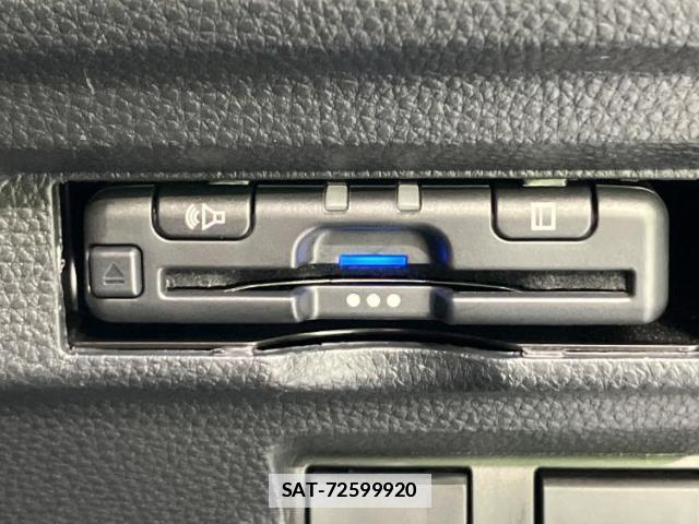 Toyota COROLLA CROSS 2023-12 7821374-17