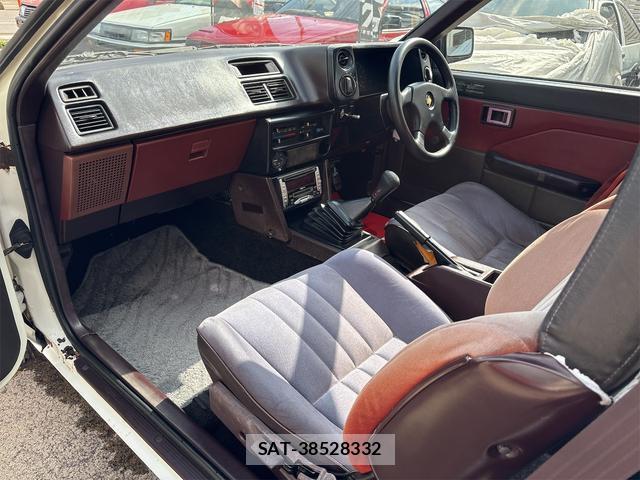 Toyota COROLLA LEVIN 1985-03 7822851-5