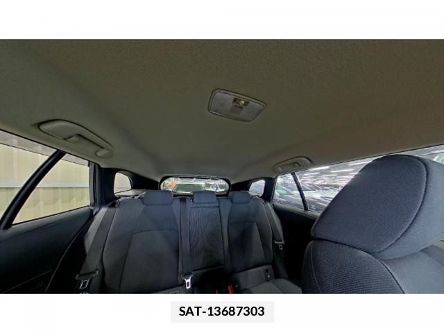 Toyota COROLLA TOURING 2019-11 7816712-8