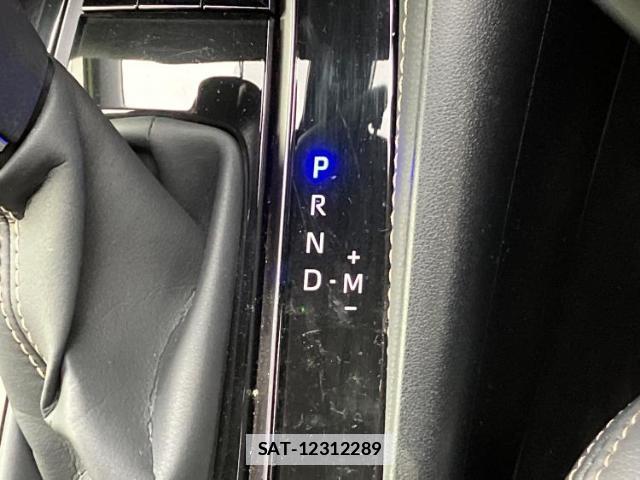 Toyota COROLLA TOURING 2021-06 7821124-16