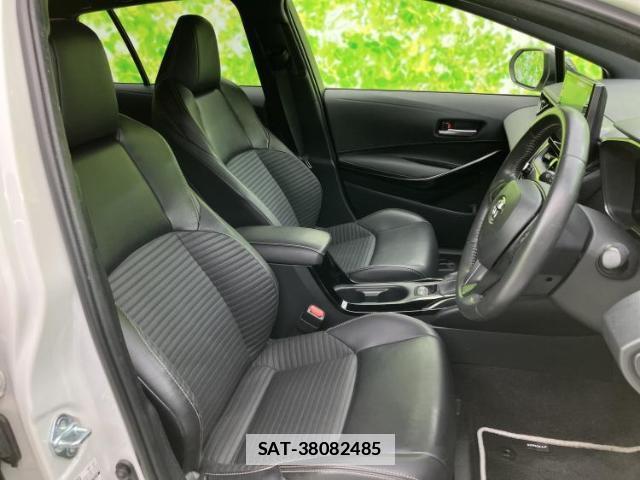 Toyota COROLLA TOURING 2021-04 7821926-3
