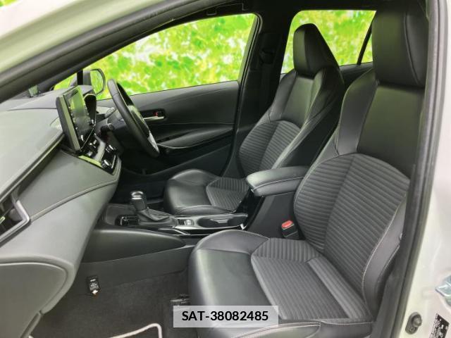 Toyota COROLLA TOURING 2021-04 7821926-5