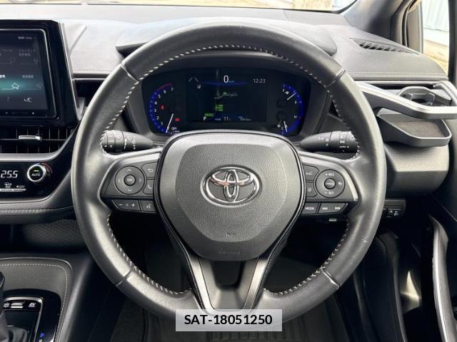 Toyota COROLLA TOURING 2020-01 7821938-14