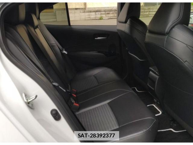 Toyota COROLLA 2023-05 7816409-5