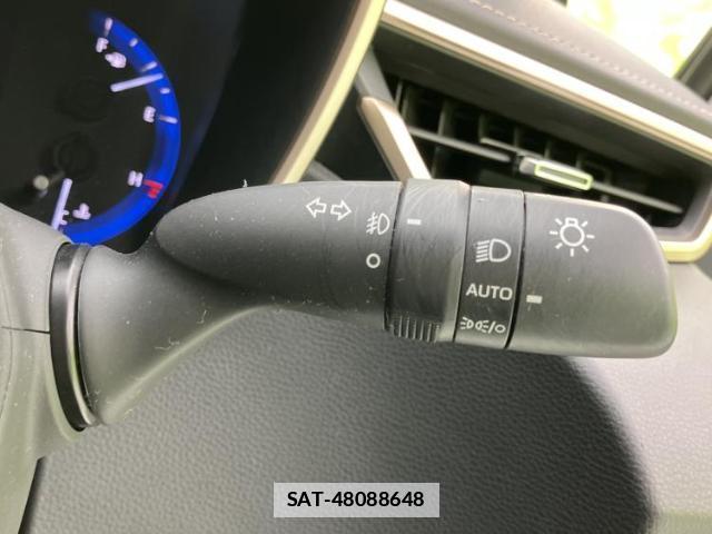 Toyota COROLLA 2022-03 7822198-15
