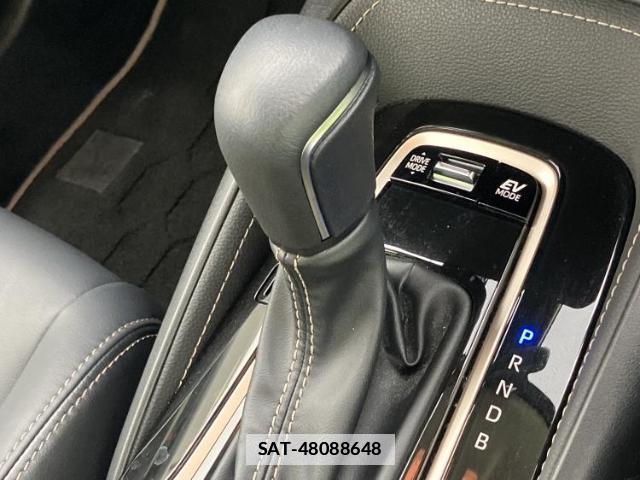 Toyota COROLLA 2022-03 7822198-17