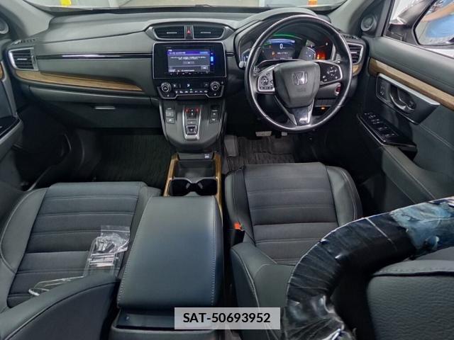 Honda CR-V HYBRID 2021-04 7812280-2