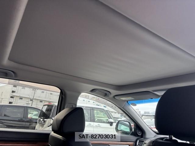 Honda CR-V HYBRID 2019-05 7813415-4