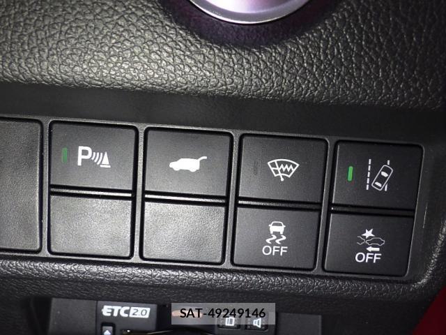 Honda CR-V 2018-09 7816600-4