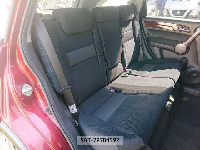 Honda CR-V 2008-04 7819876-11