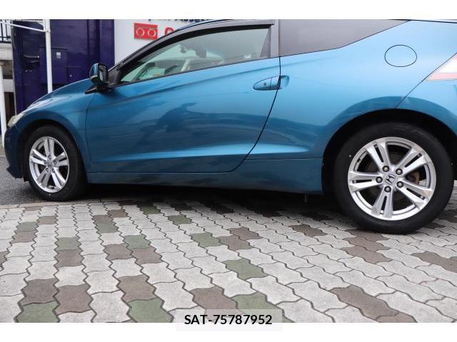 Honda CR-Z 2010-05 7812139-11