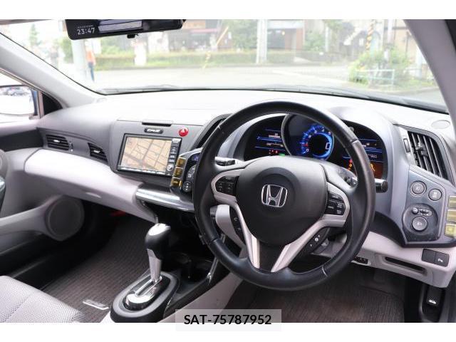Honda CR-Z 2010-05 7812139-12