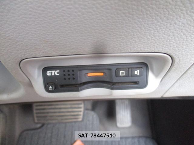 Honda CR-Z 2010-05 7818605-13