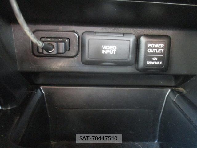 Honda CR-Z 2010-05 7818605-5