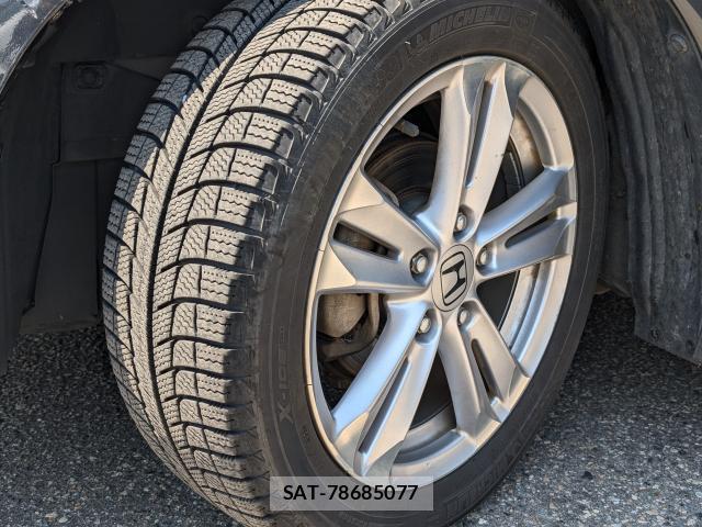 Honda CR-Z 2010-05 7819049-19
